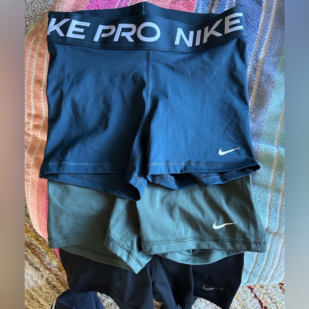 3 pairs Nike Pro Shorts - 3 inch inseam